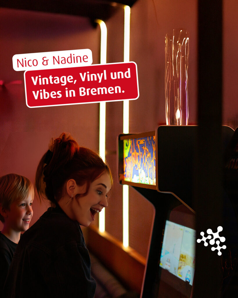 Heute heißt’s für die jüngsten Niedachs: Mal gucken, was die Boomer so gefeiert haben! Nico & Nadine geben sich heute Bremen im Retro-Style – mit Vinyl, Vintage & Videospielen. 💿 ☕ 🕹️⁠
⁠
Welcher Stopp wäre dein Favorit? 😍⁠
⁠
@cafevinyl.hb⁠
@wantedvintage.de⁠
⁠
#Bremen #RetroVibes #VintageLove #NiedersachsenTicket #keepexploring⁠