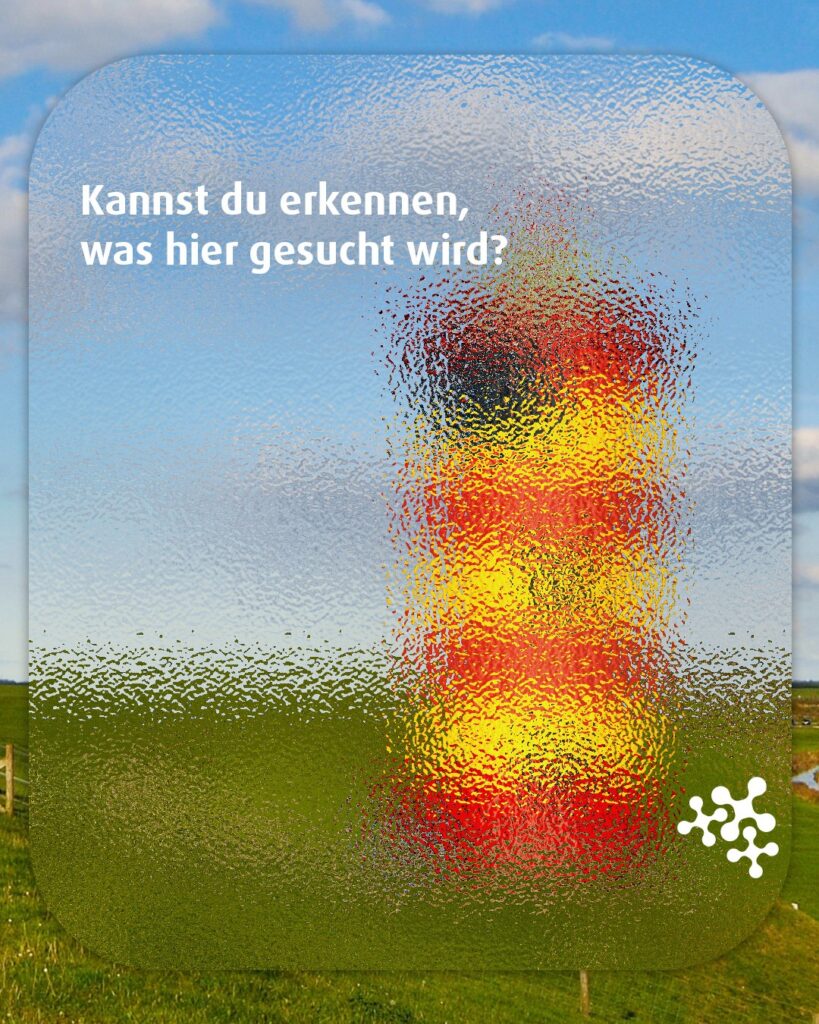 Rot, gelb, rot, gelb, rot, gelb, rot…reicht das nicht schon als Tipp? 🫣 Schreib deine Vermutung mal in die Kommentare! 👇 ⁠
⁠
Bild © kaʁstn Disk/Cat, CC BY-SA 3.0 DE, via Wikimedia Commons