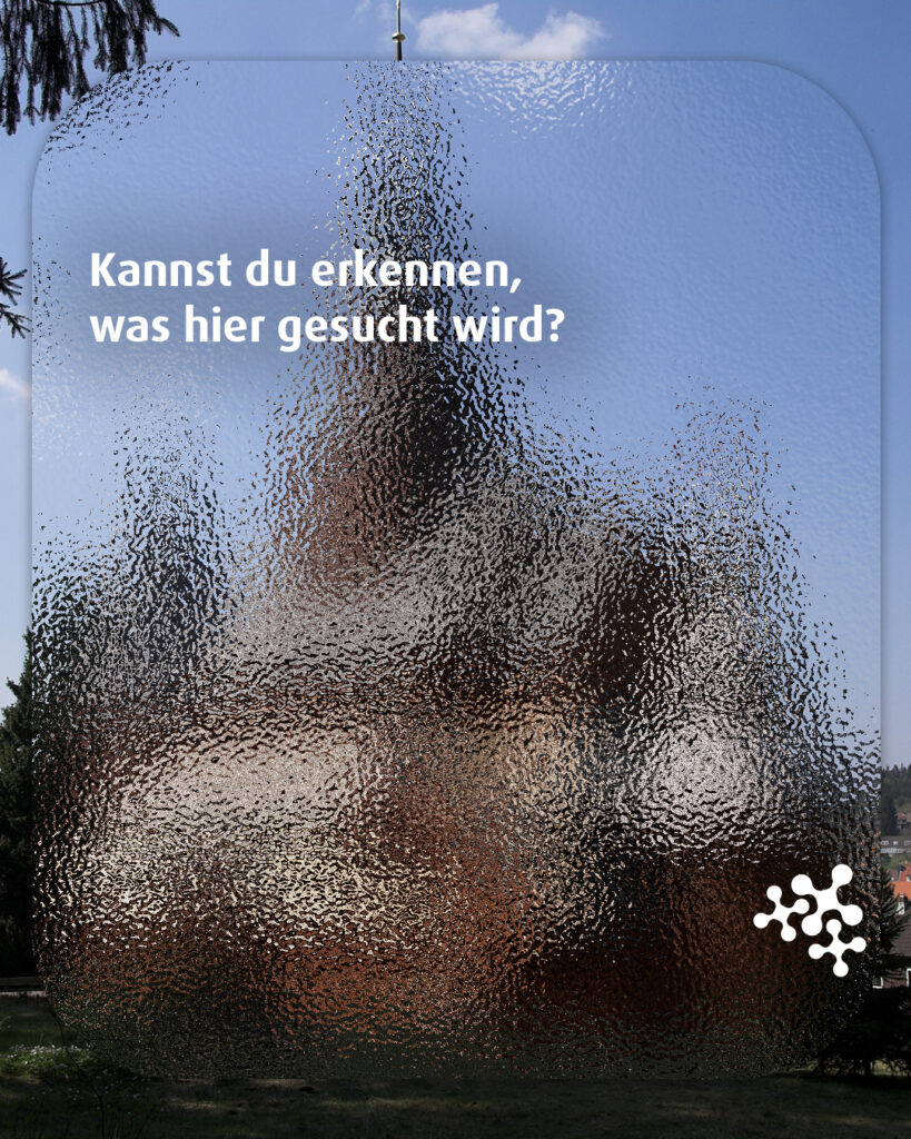 Diese spitzen Dächer und dunklen Holzbalken wirken fast wie aus einer nordischen Sage. 👀🌲⁠
Doch dieser Bau befindet sich nicht in Skandinavien, sondern in Hahnenklee-Bockswiese.⁠
⁠
Erkennst du das Gebäude?⁠
⁠
#rätsel #niedersachsen #quiztime #NiedersachsenTicket #harz⁠
