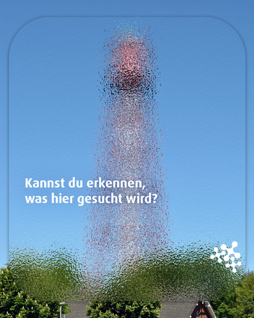 Es ist hoch, es ist schlank und ganz anders als andere … ⁠
Weißt du, welches besondere Bauwerk wir hier versteckt haben? ⁠
⁠
Schreib es in die Kommentare! ✍️⁠
⁠
Bild © kaʁstn Disk/Cat, CC BY-SA 3.0 DE, via Wikimedia Commons